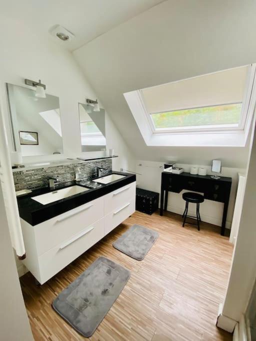 Le Grand Large Superbe Appartement Vue Sur Mer Hautot-sur-Mer Esterno foto